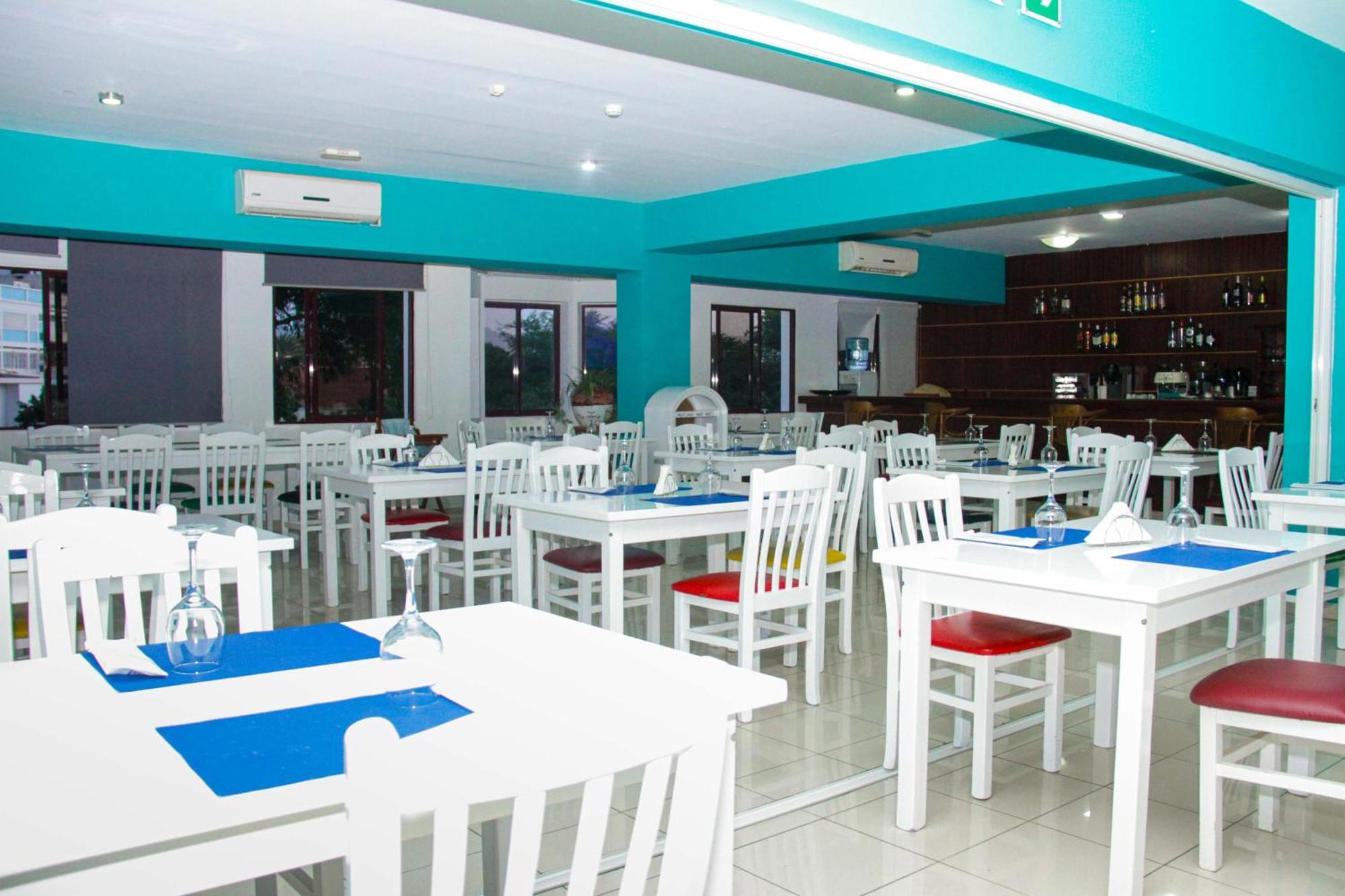 Hotel Livvo Don Paco Mindelo Exterior foto